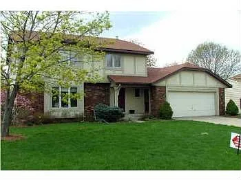 4241 Weymouth Dr SE photo 1