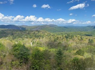 751 High Pinnacle Rd, Glenville, NC 28736