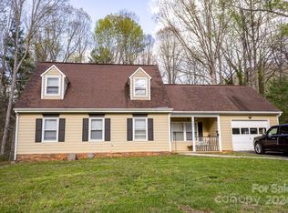 3459 Ridgewood Dr, Morganton, NC 28655