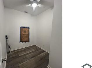 133 N 26th St, Louisville, KY 40212