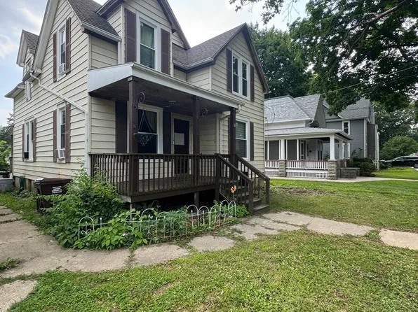 1619 4th Ave, Rockford, IL 61104