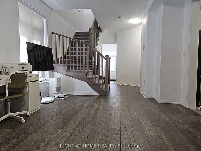 31 Copperhill Hts — Photo 3