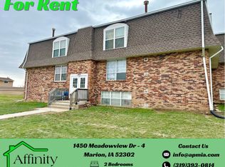 1450 Meadowview Dr APT 4, Marion, IA 52302
