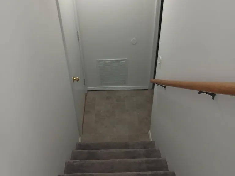 7947 Twin Oaks Rd — Photo 15
