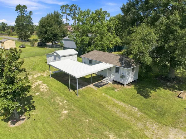275 Soileau Ln, Lake Charles, LA 70611