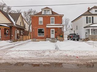 4731 3rd Ave, Niagara Falls, ON L2E 4L7