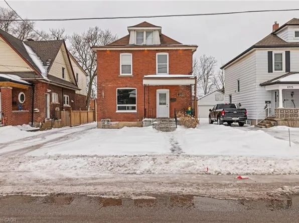 4731 3rd Ave, Niagara Falls, ON L2E 4L7