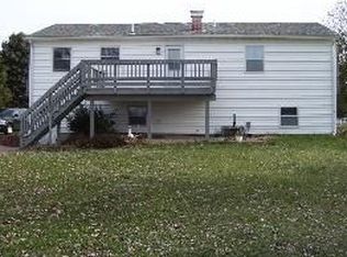 9903 Douglas Rd, Temperance, MI 48182