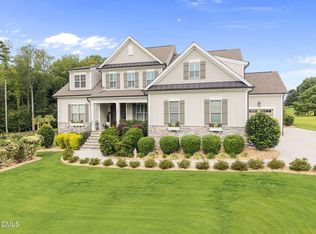 8821 Hexham Rd, Wake Forest, NC 27587