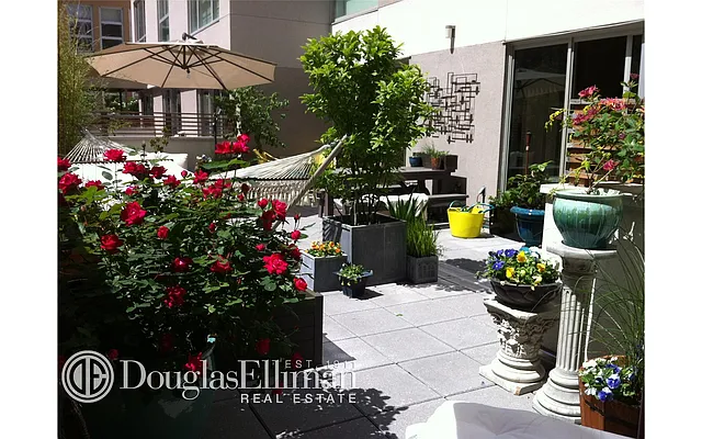 Sold by Douglas Elliman | media 22