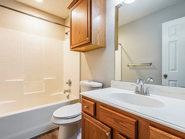 926 Pheasant Dr — Photo 15