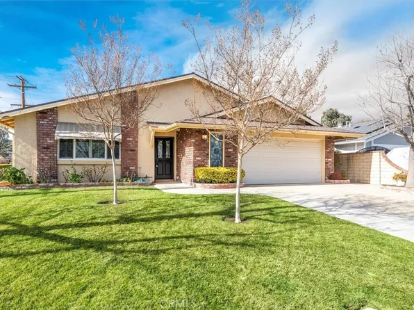 25057 Green Mill Ave, Santa Clarita, CA 91321