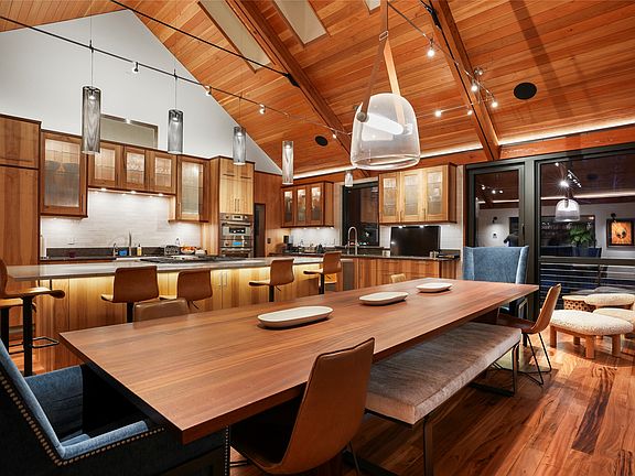 2nd image of 2 Elk Ridge Ct