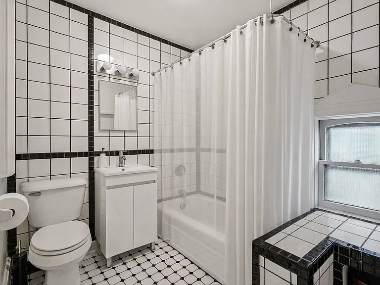 1679 N Cass St — Photo 9