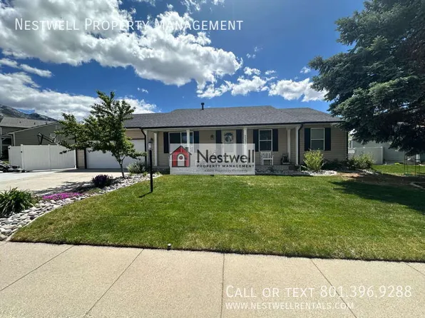 1236 E Cedar Ridge Rd, Sandy, UT 84094