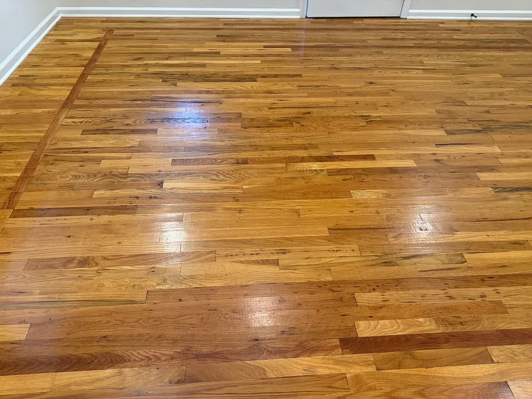 Natural oak hardwood floors
