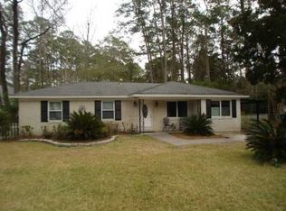 3 Cornus Ct, Savannah, GA 31406
