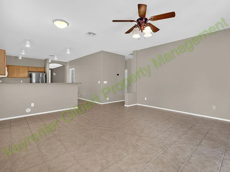 3676 E Bruce Ave — Photo 14