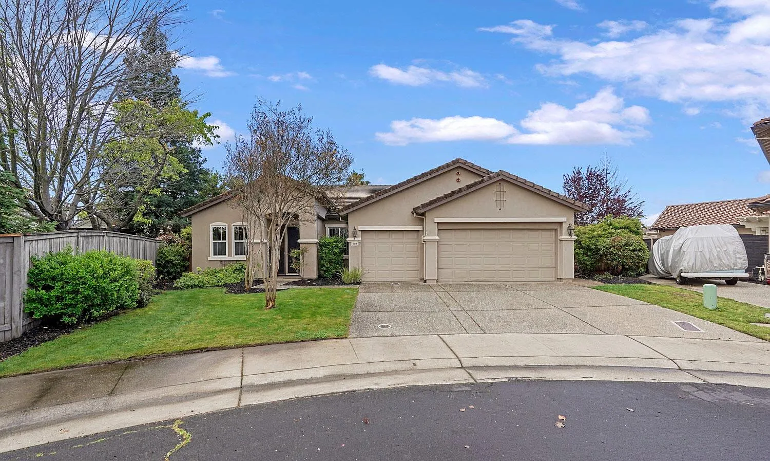 609 Jade River Ct photo 1