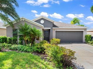 1801 Broad Winged Hawk Dr, Ruskin, FL 33570