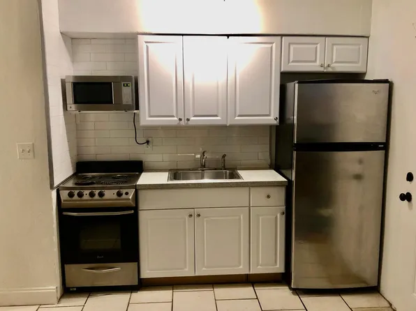 38 SW 6th Ave APT 4, Dania, FL 33004