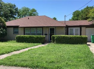1407 Hillcrest Blvd, Gainesville, TX 76240