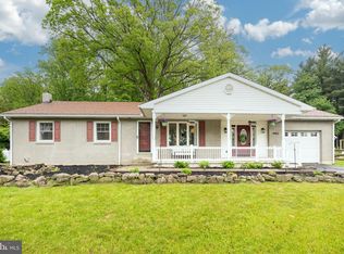 4466 N Twin Valley Rd, Morgantown, PA 19543