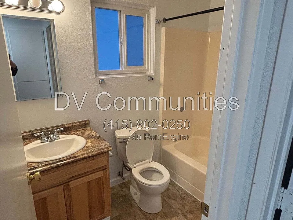 101 N 10th St #16