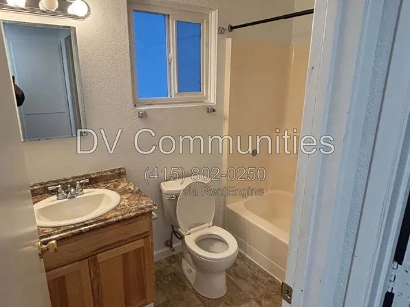 101 N 10th St, Creswell, OR