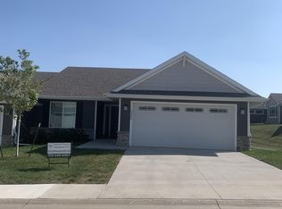2245 E Redmond Ave, Des Moines, IA 50320