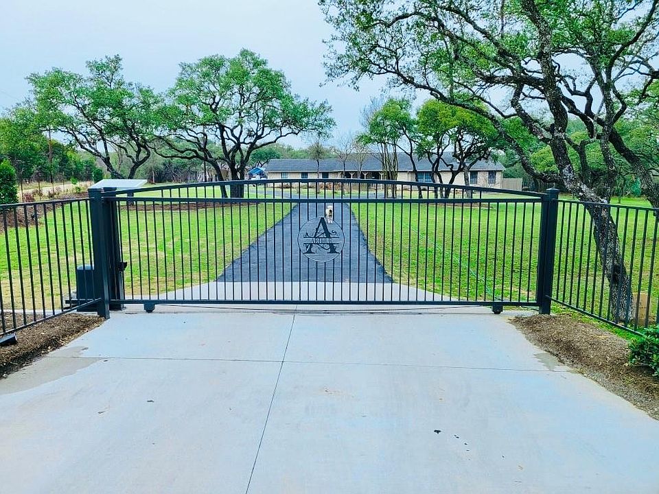 1st image of 48 Country Oaks Dr