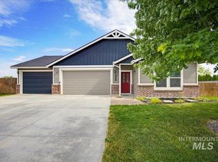 1958 Yellow Pine Dr, Middleton, ID 83644