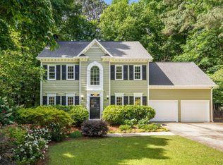 102 Ormsby Ct, Cary, NC 27519