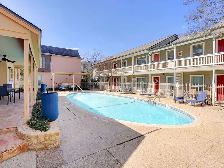 2300 Nacogdoches Rd #307B — Photo 20