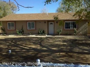 11729 Jamacha Rd, Apple Valley, CA 92308