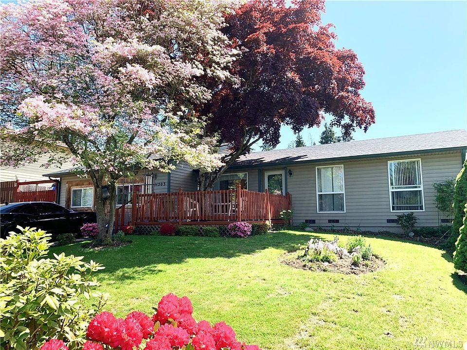 1st image of 11203 NE 141st Pl
