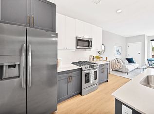 183 N Addison Ave #E56489776, Elmhurst, IL 60126