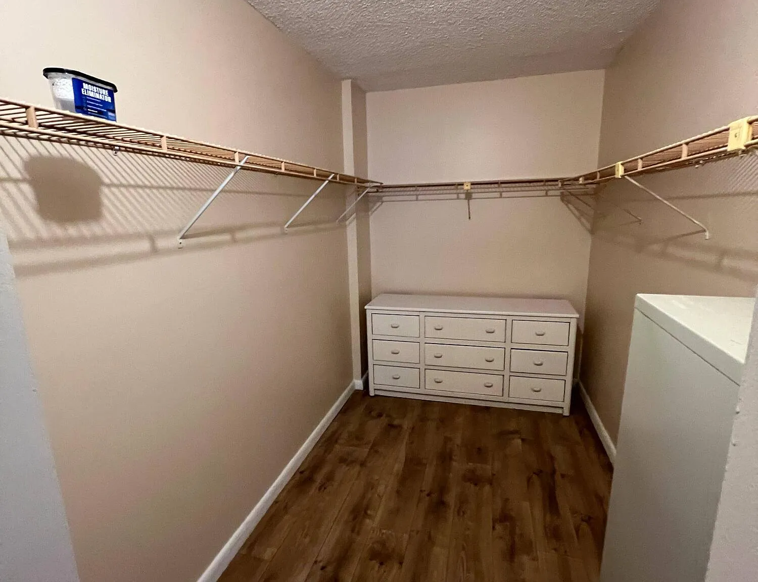 1 bed, 1.0 bath, 750 sqft, $1,800 — Photo 4