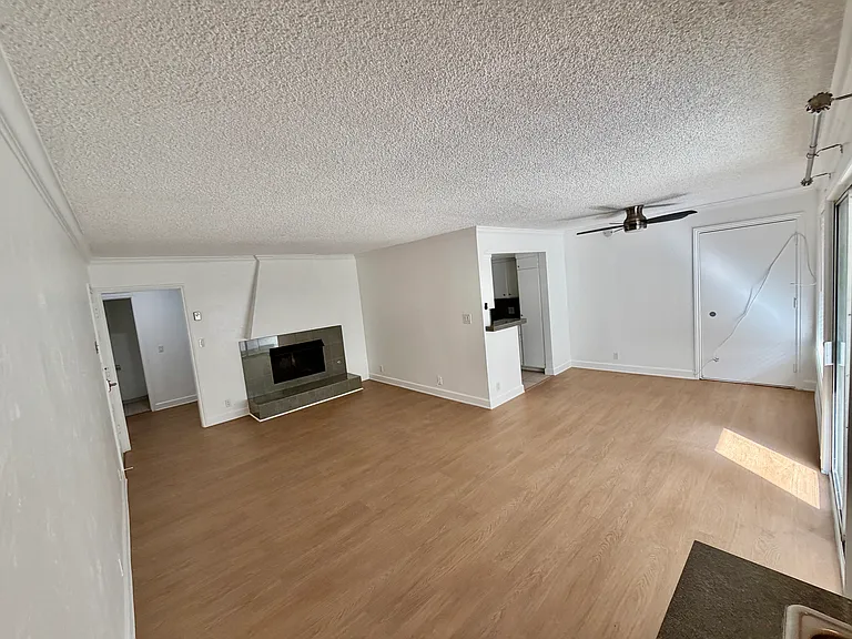 332 Culver Blvd #4 — Photo 20