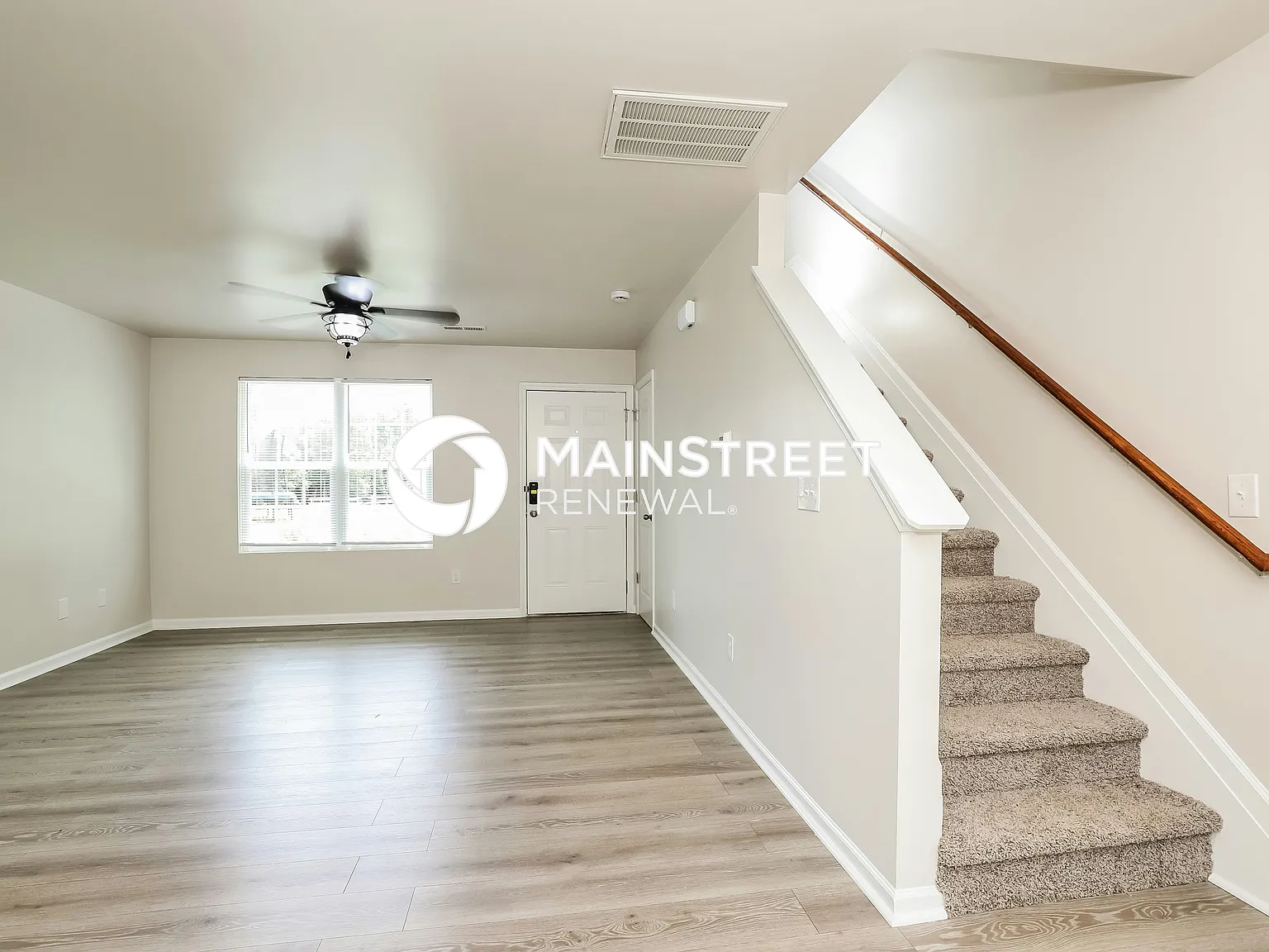 6282 Brentwood Park Ct — Photo 3