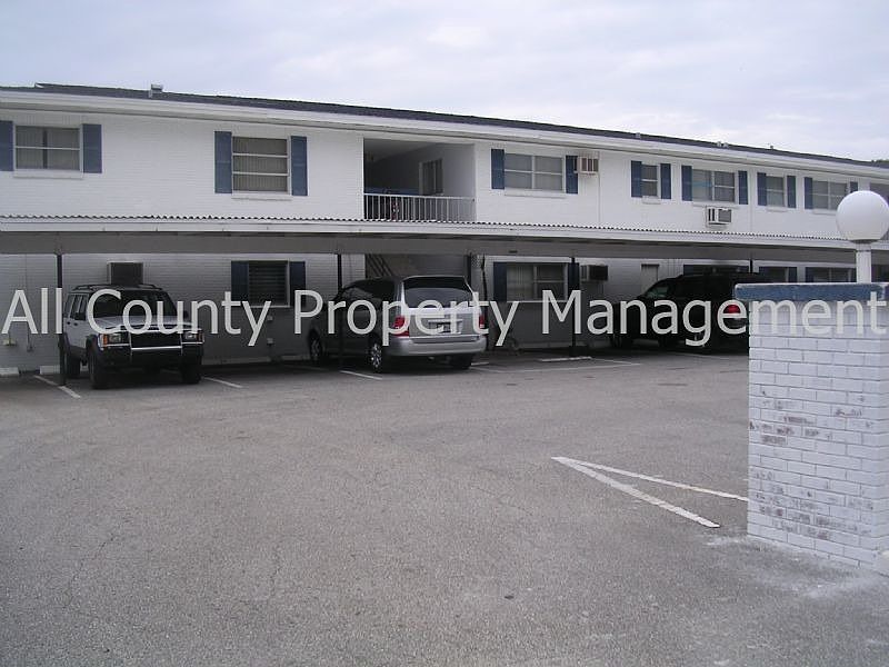 2nd image of 405 Island Way APT 27