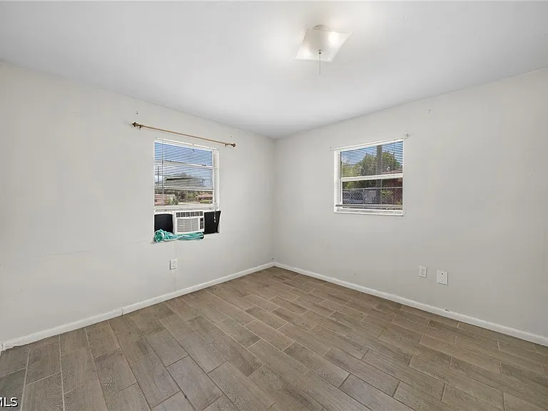 322 Louise Ave #A — Photo 11
