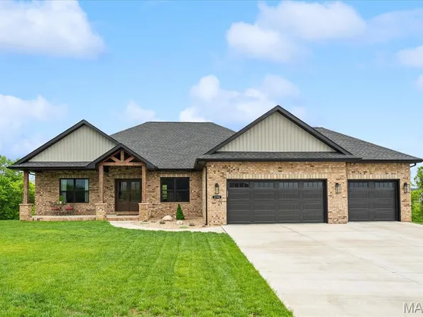 3754 Thicket Dr, Belleville, IL 62221