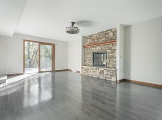 1343 Hobby Horse Rd, Oregon, WI 53575