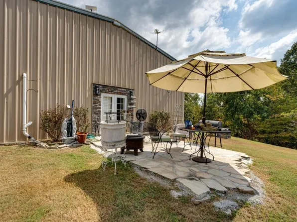 137 Volunteer Ln, Old Fort, TN 37362