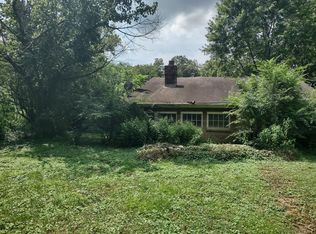 315 Lower Clifton Rd, Versailles, KY 40383