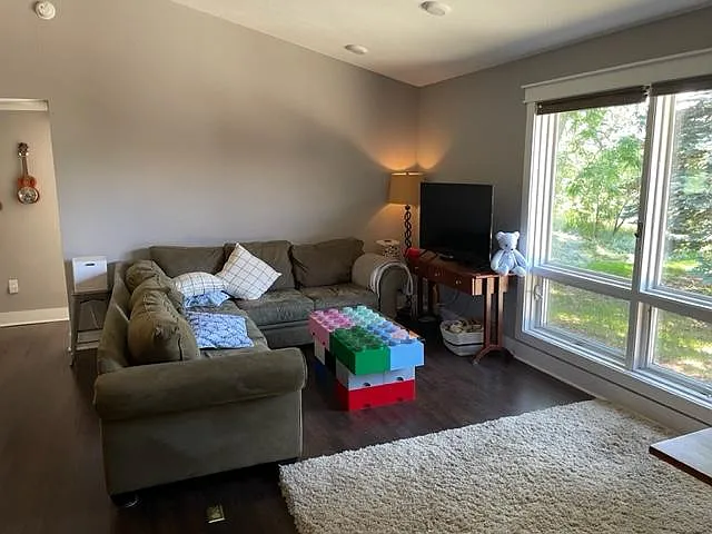 1168 Westview Dr — Photo 24