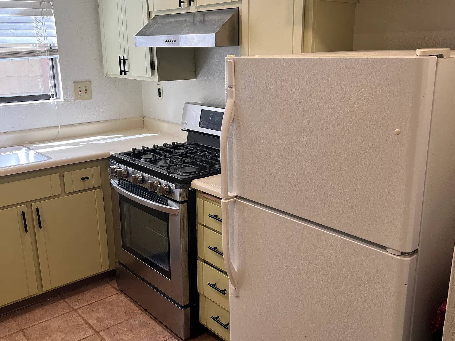3 bed, 2.5 bath, 1503 sqft, $3,500 — Photo 4