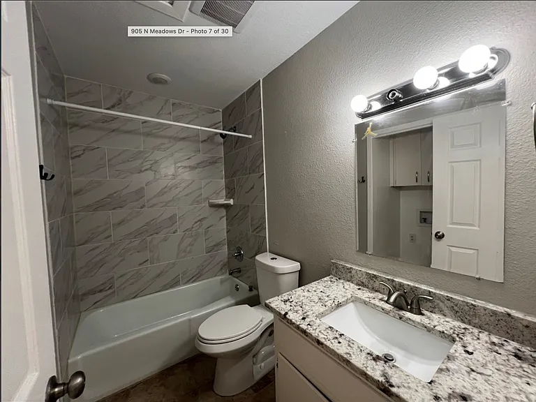 905 N Meadows Dr #A — Photo 11