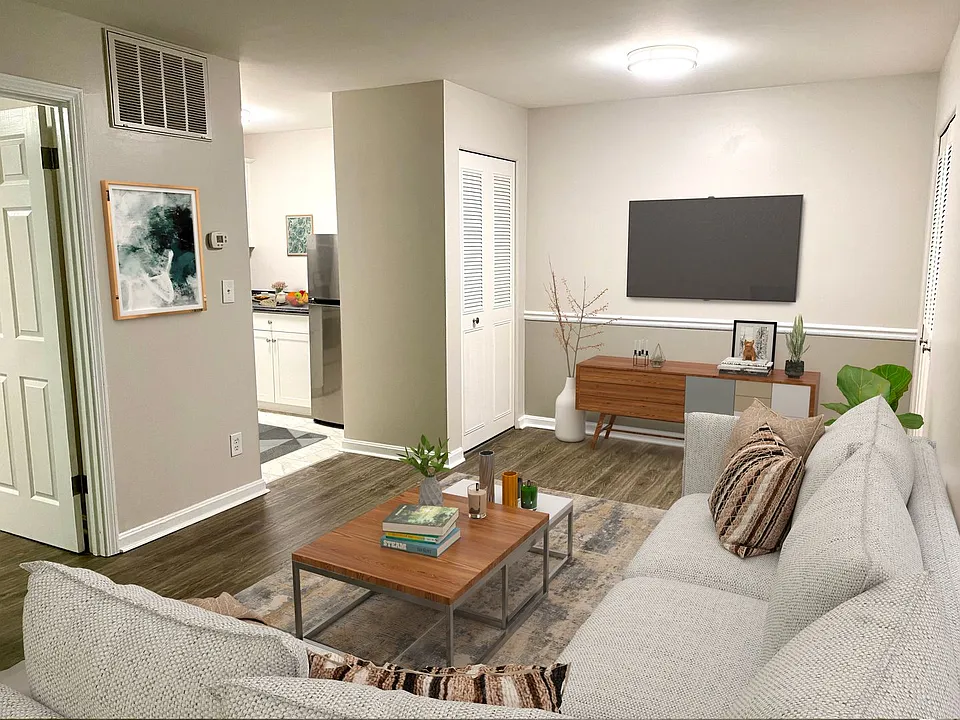 2600 Le Blanc Ct